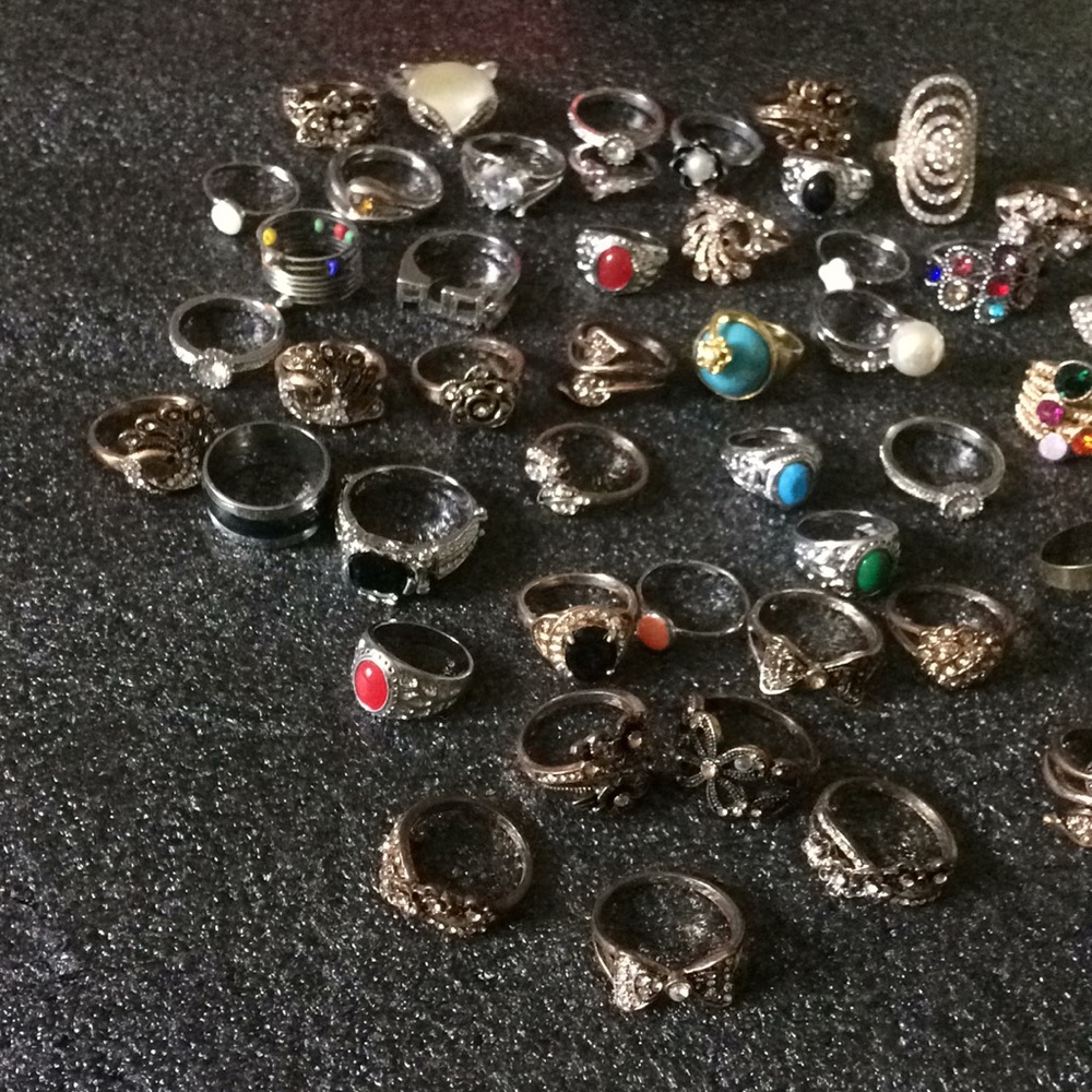 Lot of rings - Picture 7 of 9